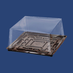 PRE-ASSEMBLED SQUARE FOLDING CAKE CONTAINER 9236/3691